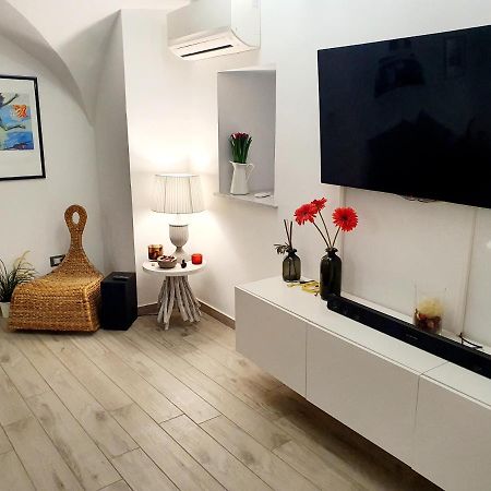 קטאניה Vhome Exclusive Living Room מראה חיצוני תמונה